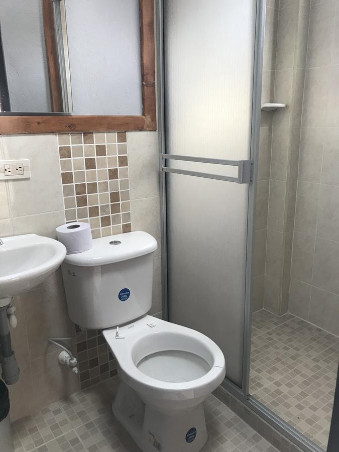 Hotel Calipso Маринилья Экстерьер фото